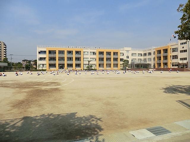 Primary school. 600m to Nakagawa Elementary School