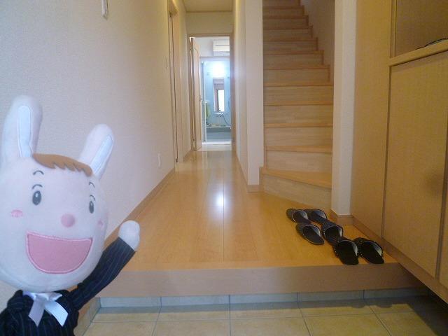 Entrance. C Building site (September 26, 2013) Shooting