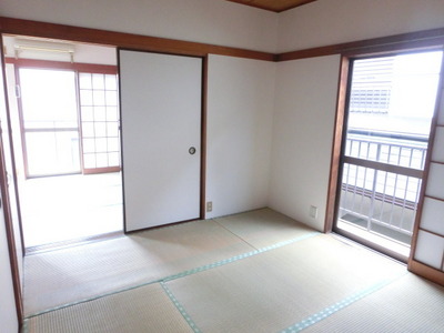 Living and room. The distribution formula for relaxed Japanese-style room