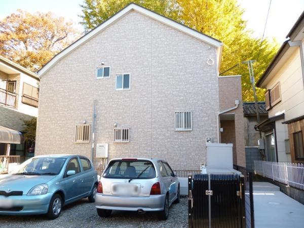 Local appearance photo. Local (11 May 2013) Shooting