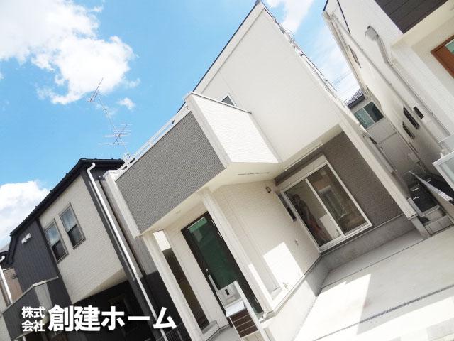 Local appearance photo. Day is good