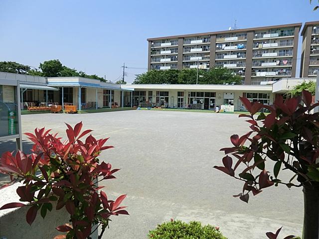 kindergarten ・ Nursery. 520m until the flower garden nursery