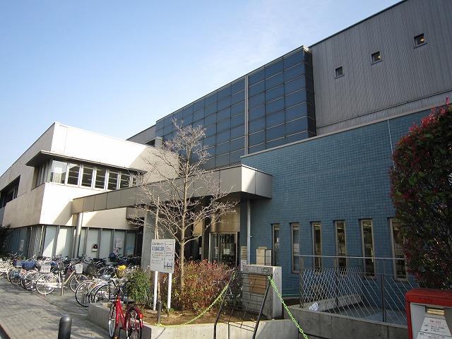 Government office. 280m to Adachi-ku, flower garden center