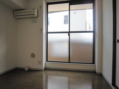 Other room space. Air conditioning 1 groups conditioned