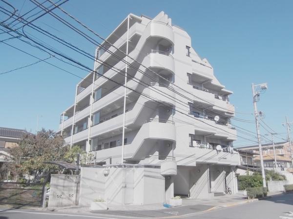 Local appearance photo. Educational institutions ・ Friendly environment to child-rearing in the park close!