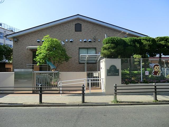 kindergarten ・ Nursery. Oyata Yoho 800m to Garden