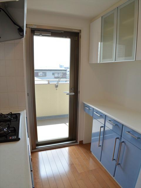 Kitchen. You can also enter and exit from the kitchen