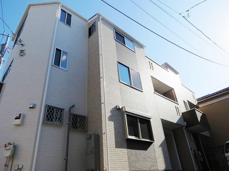 Local appearance photo. Local Building 2 (November 2013) Shooting