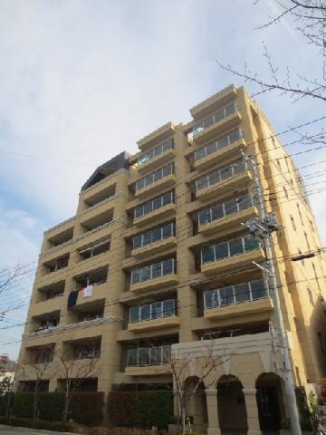 Local appearance photo. Local (12 May 2013) Shooting