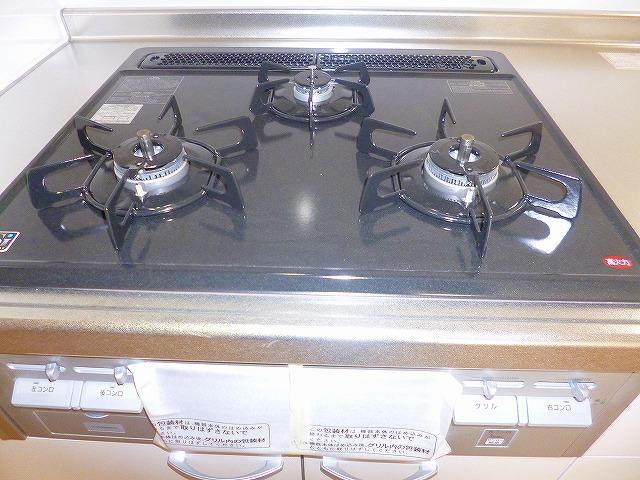 Kitchen. Less uneven, Dirt has become difficult to specifications that sticks. Since the removal is also a simple type, Cleaning is easy.