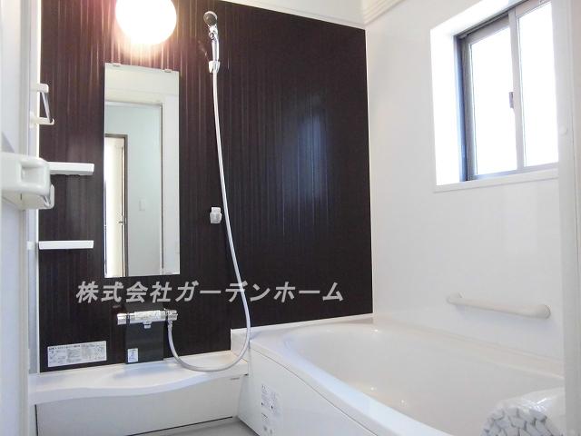 Model house photo.  ■ Hitotsubo bus to heal fatigue of the day ■ 