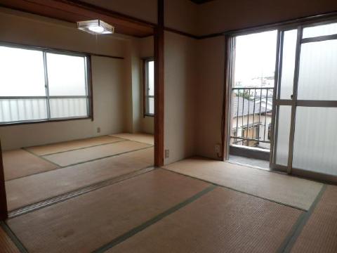 Living and room. Japanese-style room renovation plan