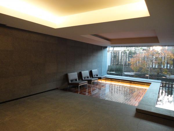 lobby. lobby / December 2011 shooting