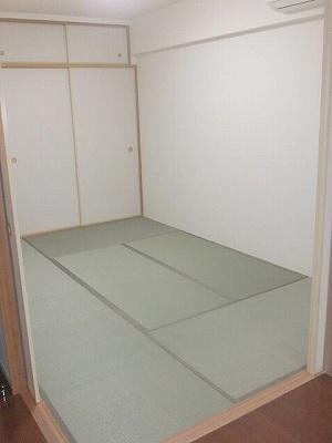 Non-living room. Japanese style room