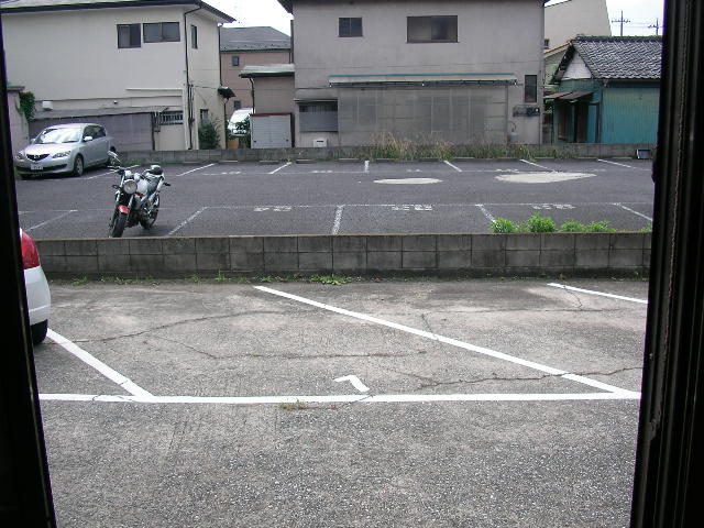 Parking lot