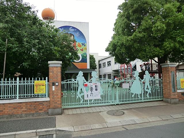 kindergarten ・ Nursery. Tokyo Seitoku College 1300m to Kindergarten
