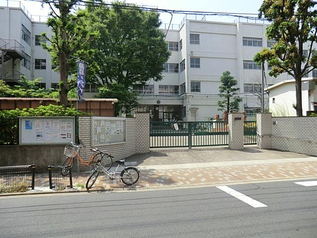 Primary school. Tatsunuma until elementary school 270m