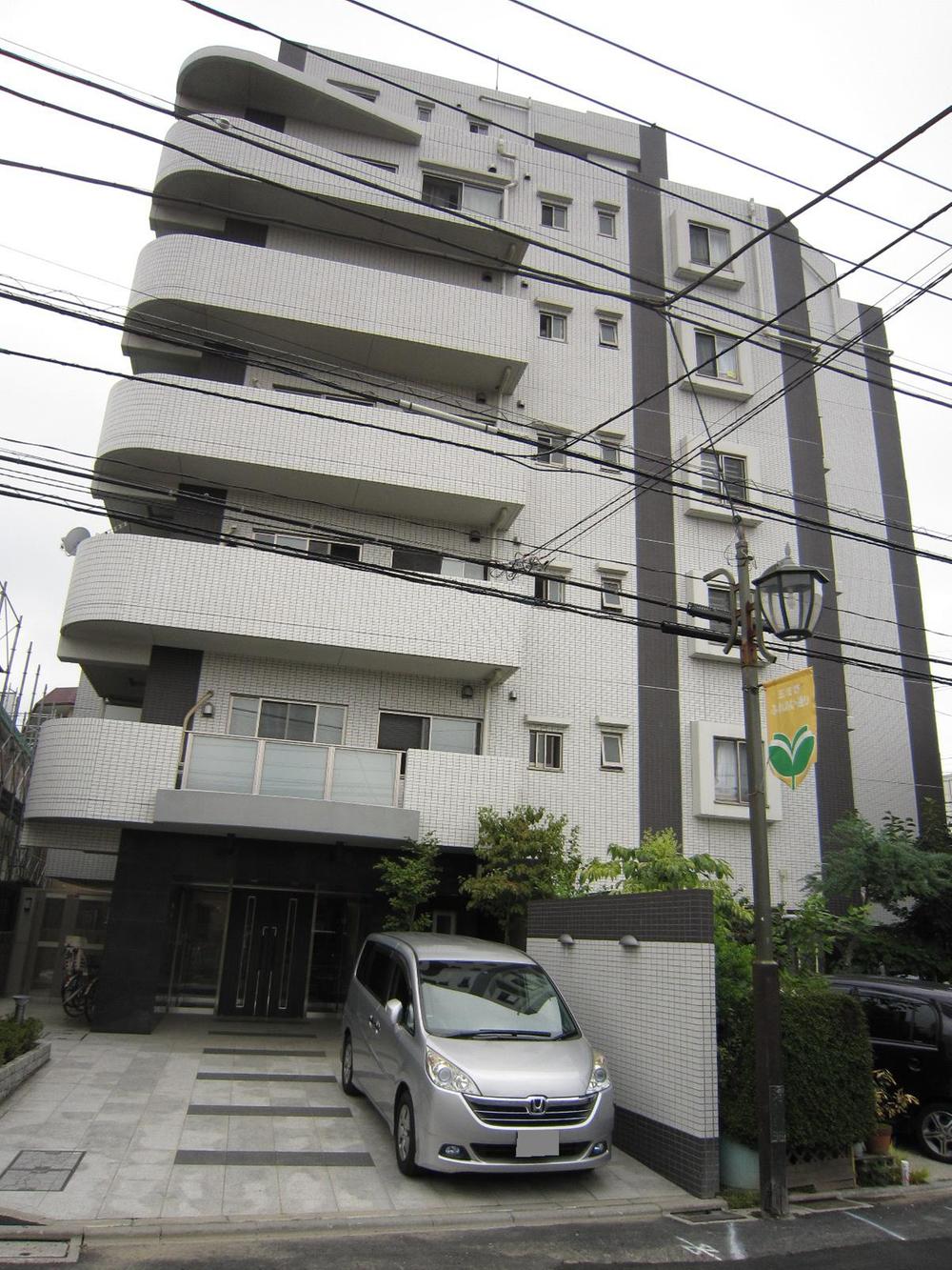 Local appearance photo. Local (August 2013) Shooting