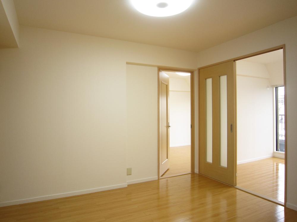 Living. Indoor (12 May 2013) Shooting