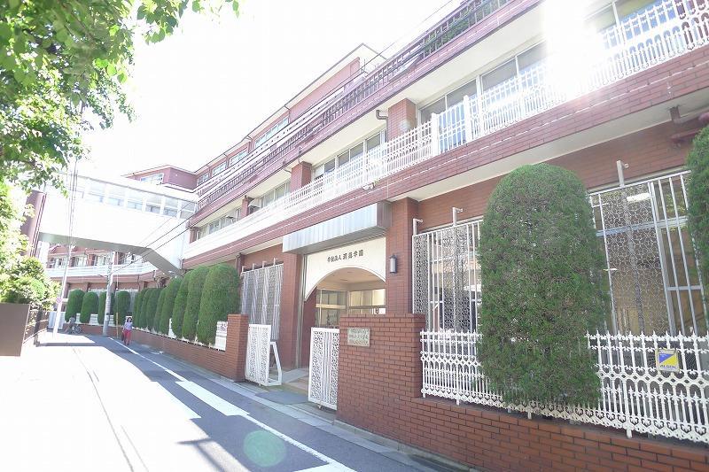 high school ・ College. Private JunIsao girls' high school (high school ・ NCT) to 926m