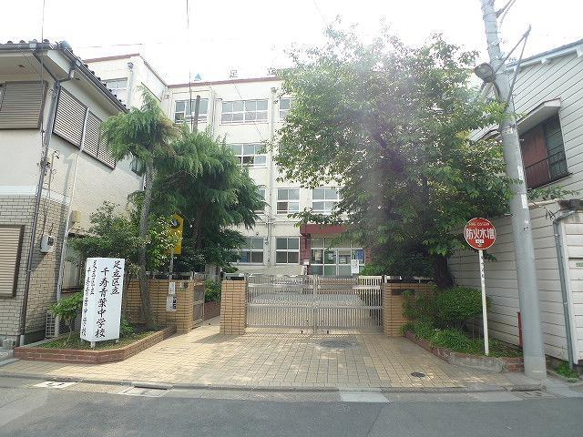 Junior high school. 869m to Adachi Ward Senju Aoba Junior High School (junior high school)