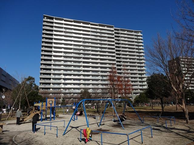 Local appearance photo. Local (12 May 2013) Shooting