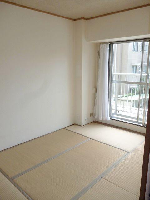Non-living room. Japanese style room