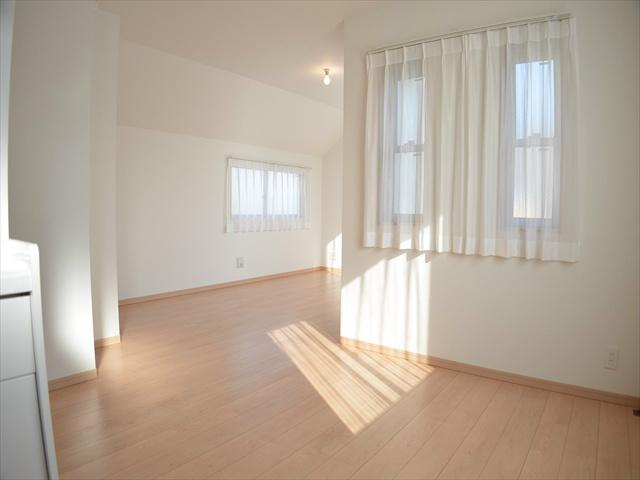 Living. Bright living room