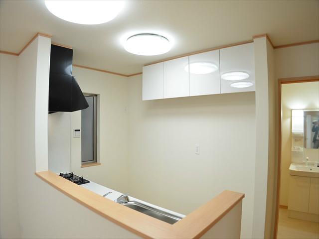 Kitchen. Storage also Omakase