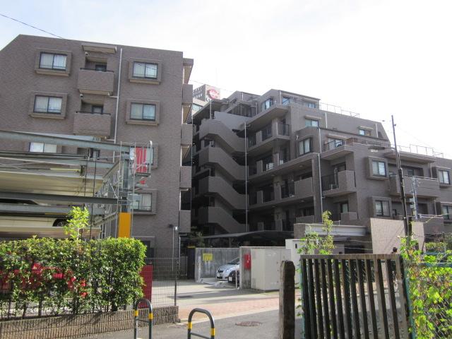 Local appearance photo