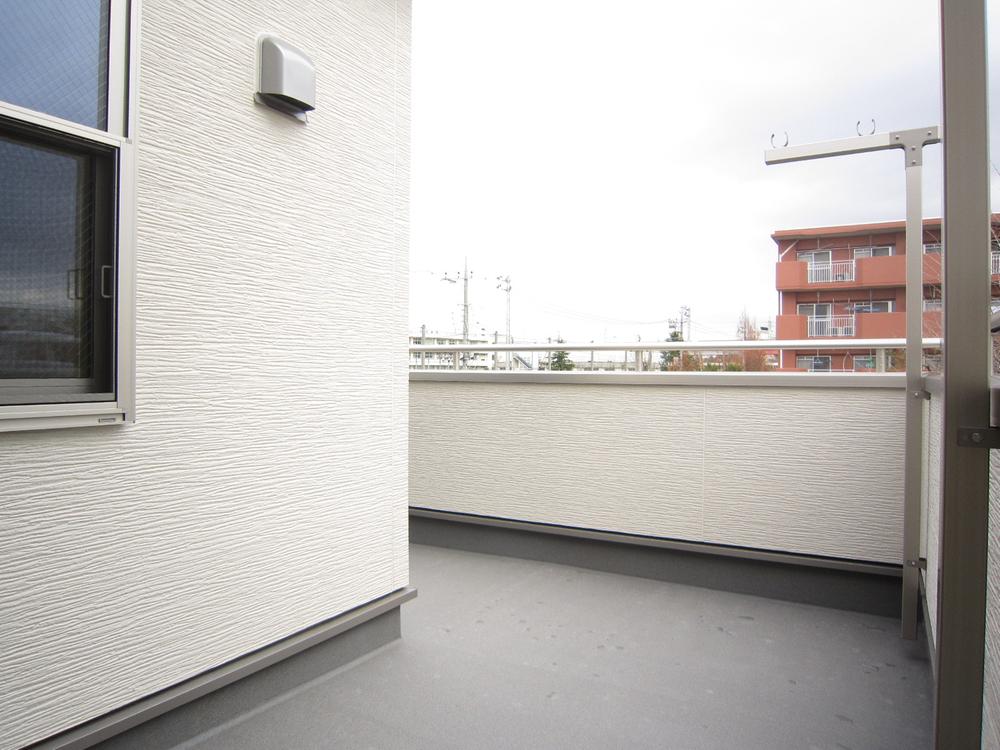 Balcony. Local (12 May 2013) Shooting