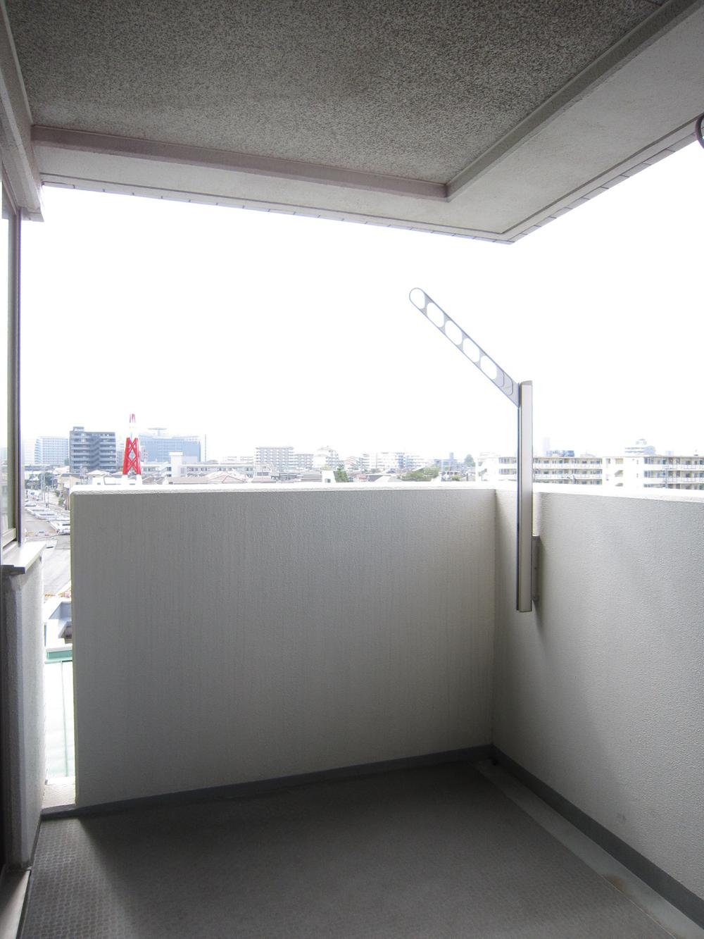 Balcony. Local (10 May 2013) Shooting