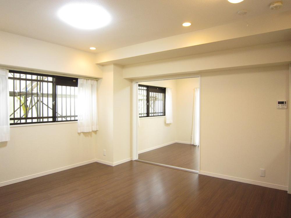 Living. Indoor (March 2013) Shooting