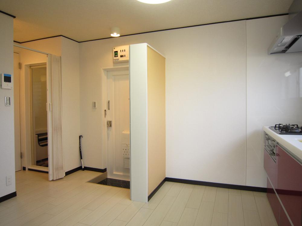 Living. Indoor (12 May 2013) Shooting