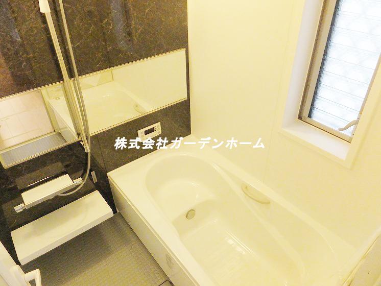 Bathroom. Relaxed mind and body refresh !! 1 pyeong of bathroom