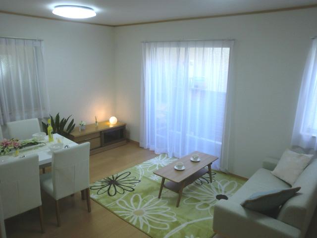 Living. There are model room