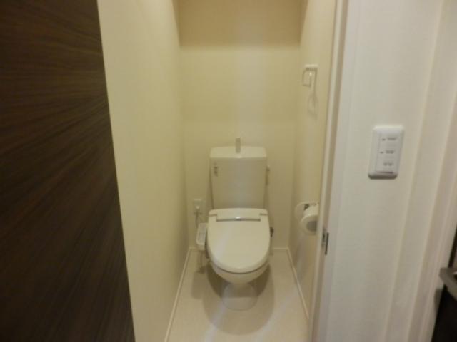 Toilet