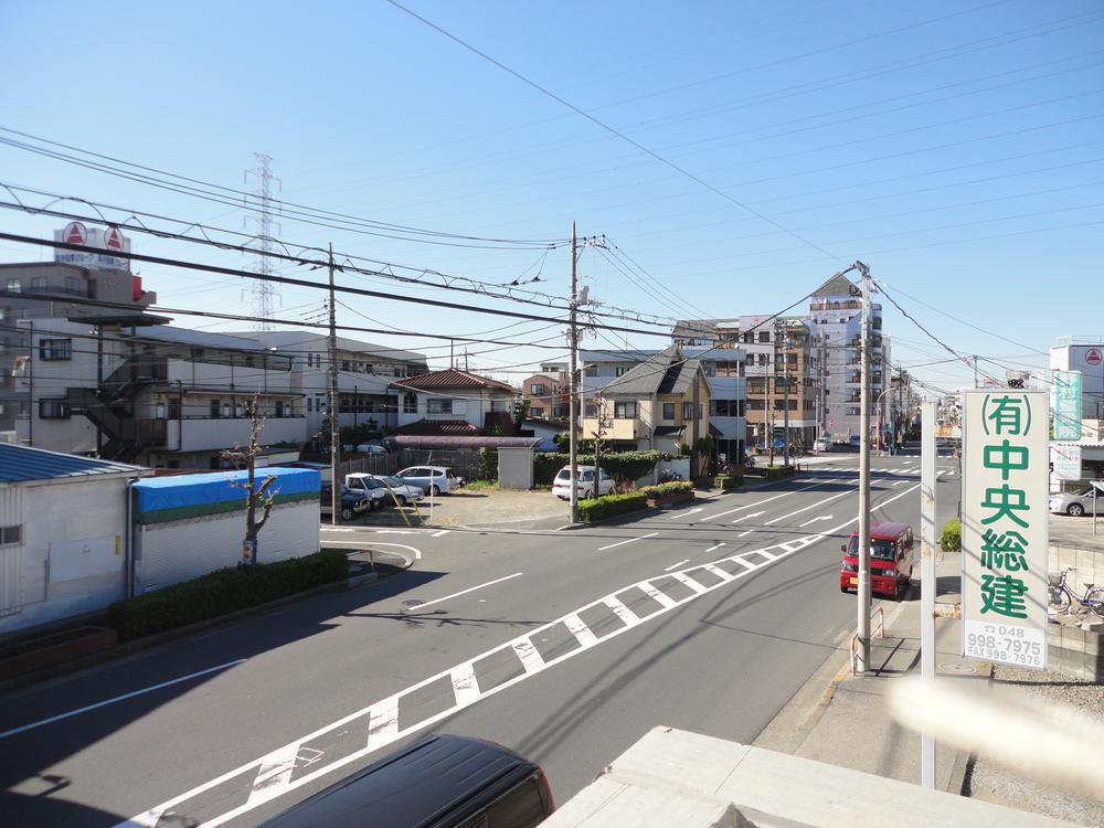 View photos from the dwelling unit. View from the site (November 2013) Shooting