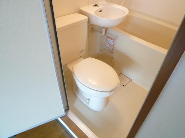 Toilet