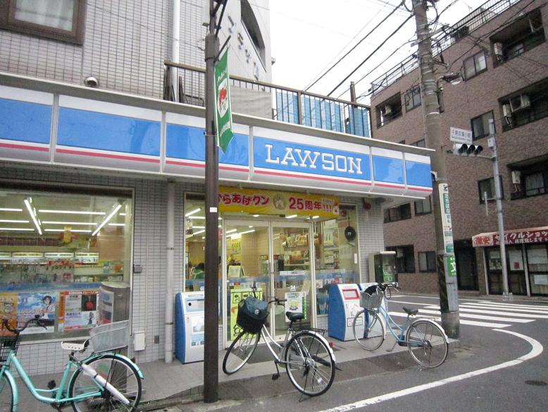 Convenience store. 350m until Lawson Senjukotobuki the town store (convenience store)