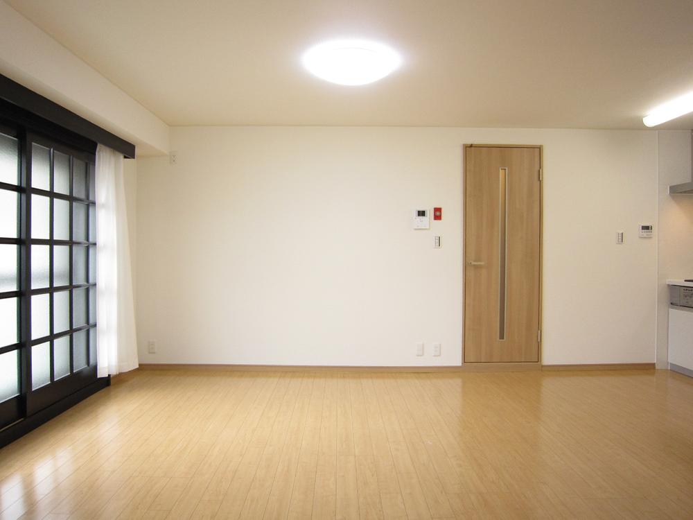 Living. Indoor (September 2013) Shooting