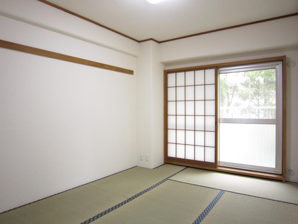 Non-living room. Indoor (September 2013) Shooting