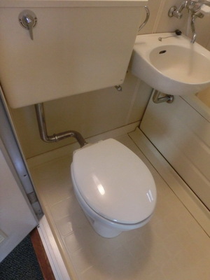 Toilet