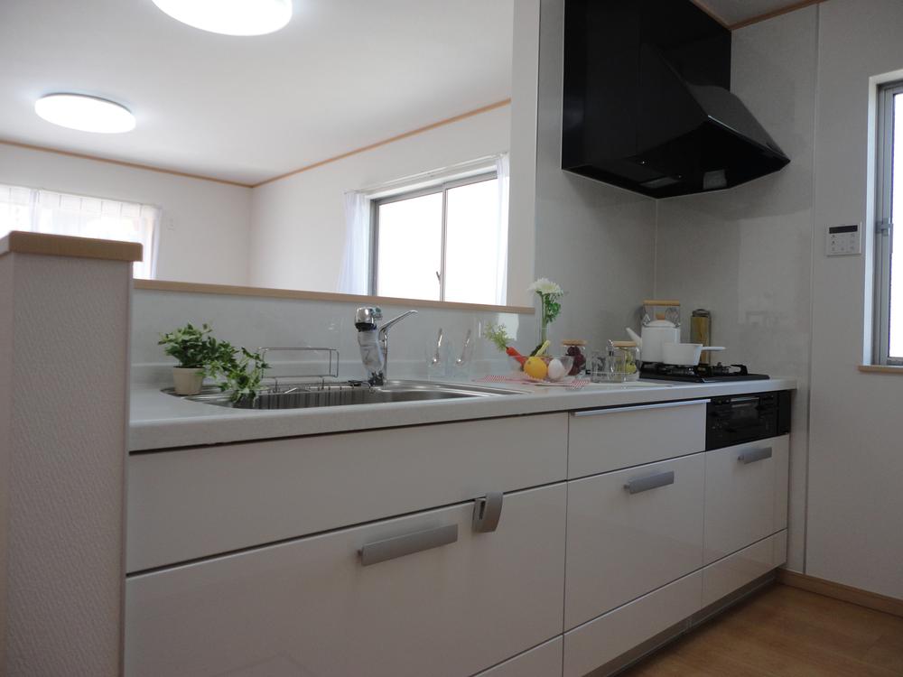 Same specifications photo (kitchen). Same specifications