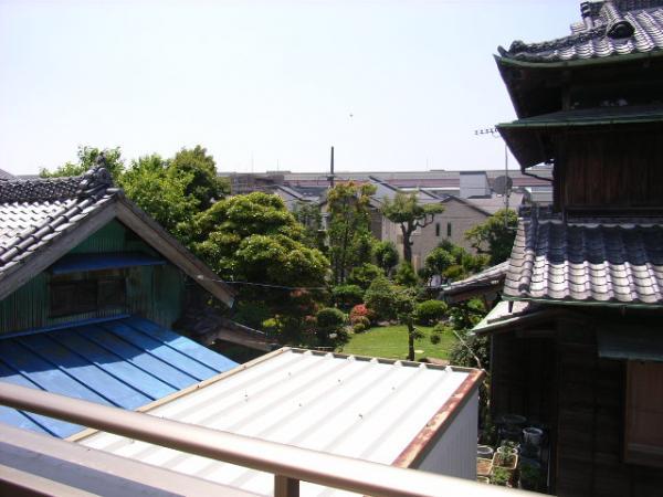 View photos from the dwelling unit