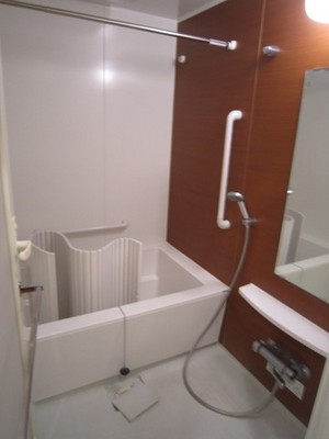 Bath. With bathroom dryer Otobasu. Guests can relax and relax