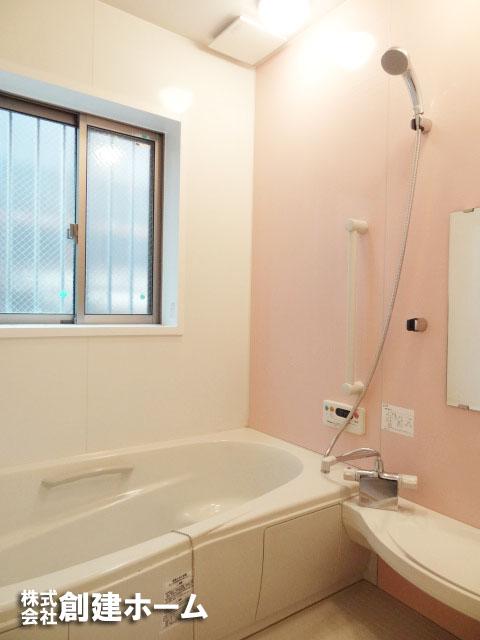 Bathroom. There is also a window, Moisture measures also OK!
