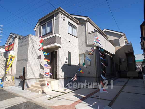 Local appearance photo. Living environment good prime location site (November 2013) Shooting H Building