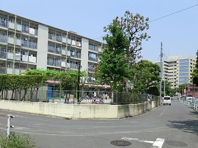 kindergarten ・ Nursery. Nishihokima 553m to nursery school