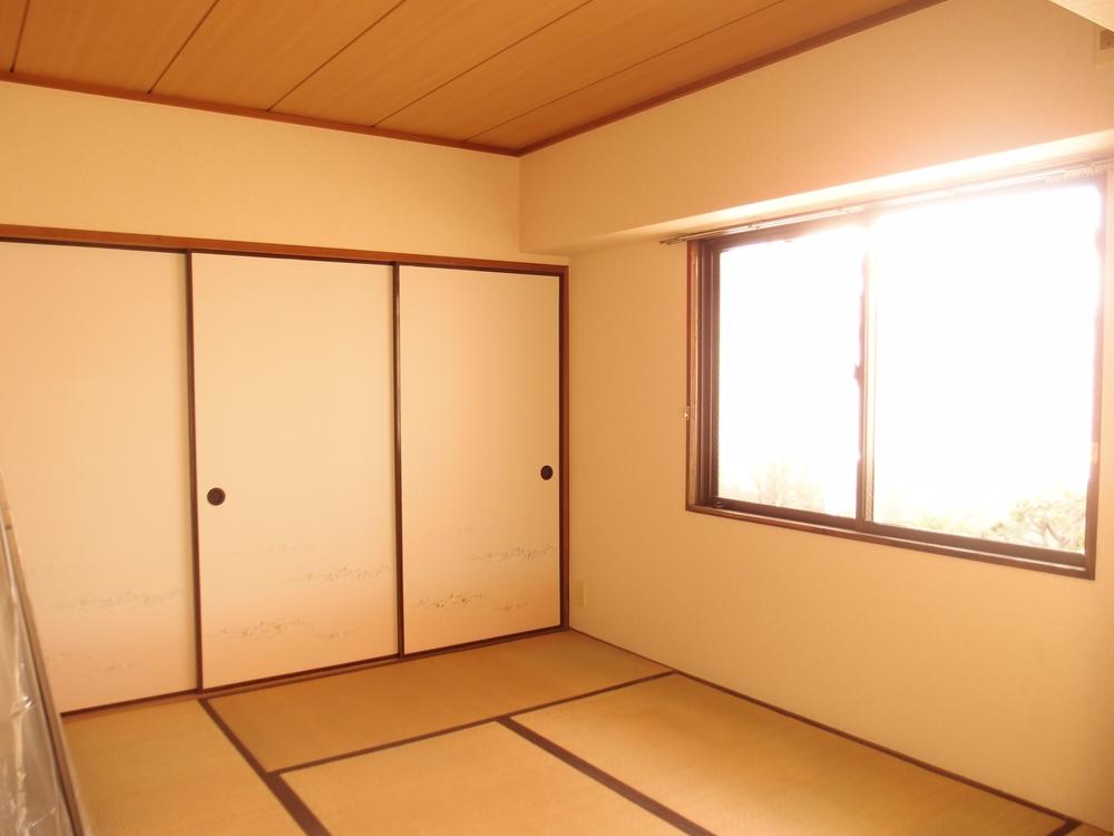 Non-living room. Japanese-style room about 6.0 tatami